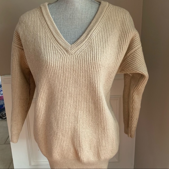 ❌SOLD BABATON Merino Wool Sweater - Picture 1 of 3